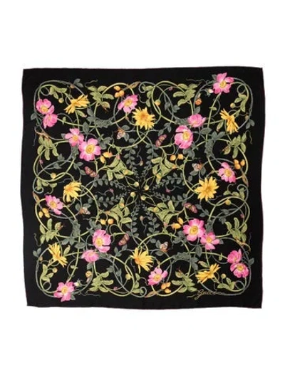 Pre-owned Gucci Silk Flora Print Scarf In Black