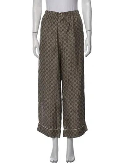 Pre-owned Gucci Silk Graphic Print Pajamas In Neutrals