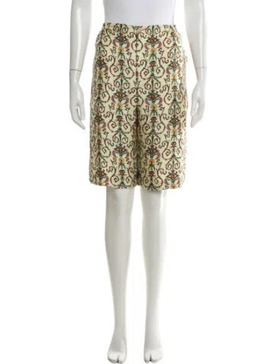 Pre-owned Gucci Silk Knee-length Shorts In Yellow