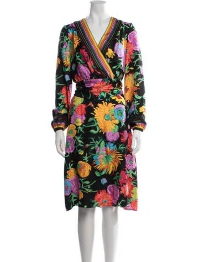 Pre-owned Gucci Silk Midi Length Dress In Black