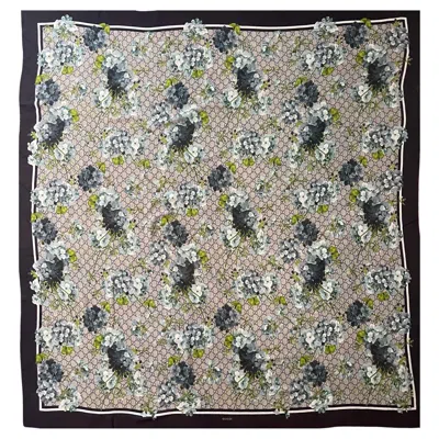 Pre-owned Gucci Silk Monogram & Flower Shawl In Gray