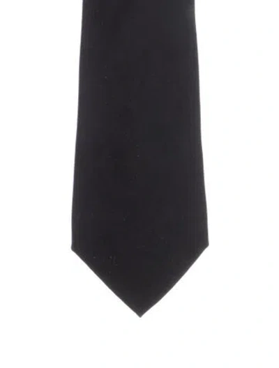 Pre-owned Gucci Silk Printed Tie In Black