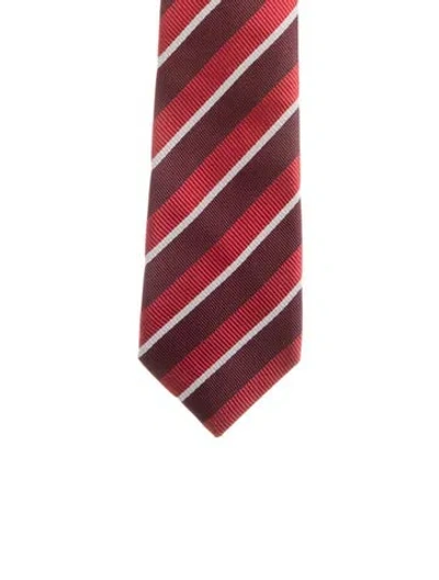 Pre-owned Gucci Silk Tie In Red