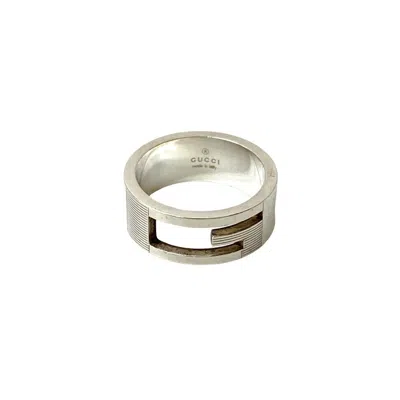 Pre-owned Gucci Silver Silver 925 Band Ring ()