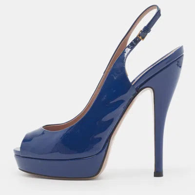 Pre-owned Gucci Size 37.5 Blue Patent Leather Slingback Platform Pumps