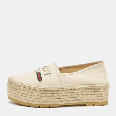Pre-owned Gucci Size 39.5 Cream Canvas And Leather Logo Graphic Print Platform Espadrille In White