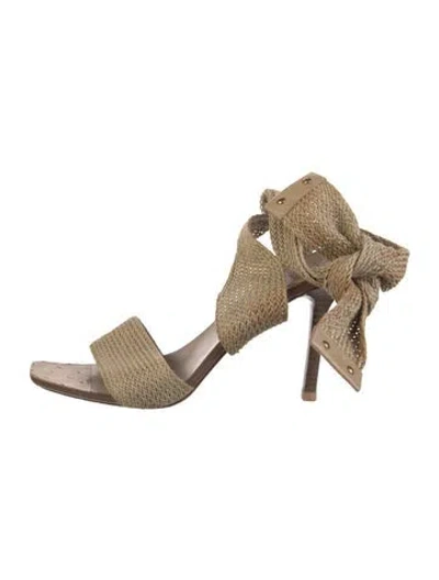 Pre-owned Gucci Slingback Sandals In Neutral
