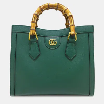Pre-owned Gucci Small Bamboo Diana Handbag In Green