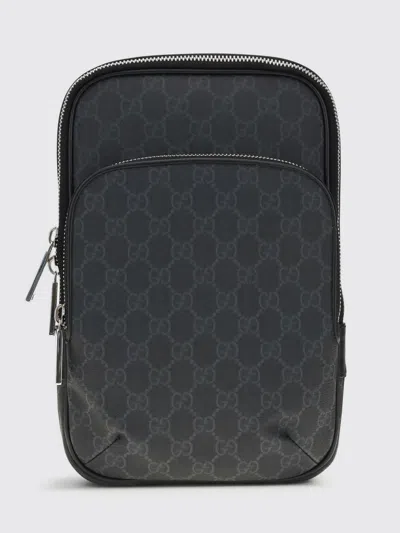 Gucci Gg Supreme Shoulder Bag In Black