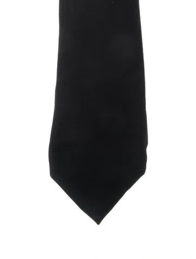Pre-owned Gucci Solid Satin Tie W/tags In Black