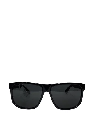 Pre-owned Gucci Square-frame Sunglasses In Black