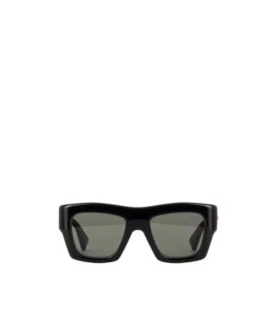 Gucci Square-frame Sunglasses In Black