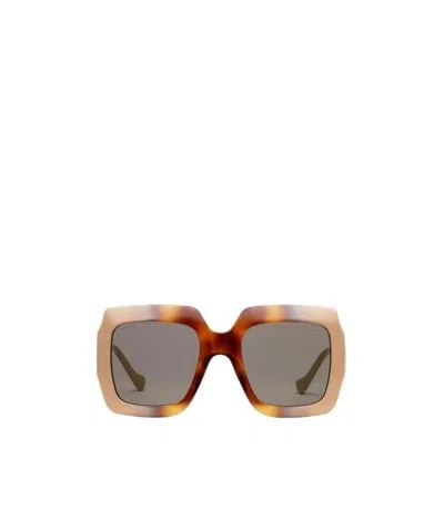 Gucci Square-frame Sunglasses In Nude