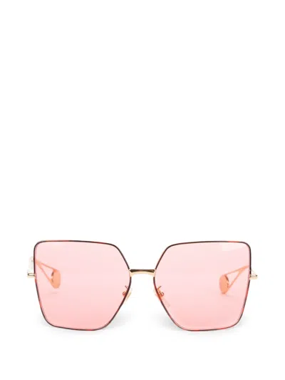 Pre-owned Gucci Squared-frame Sunglasses In Gold