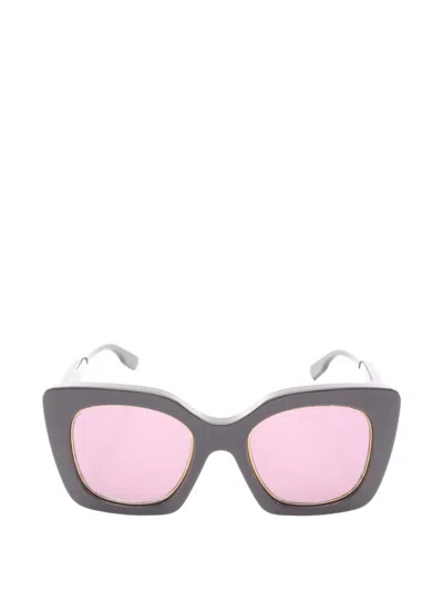 Pre-owned Gucci Square-frame Sunglasses In Black