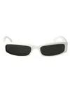 Gucci Eyewear Rectangular Frame Sunglasses In 白色的