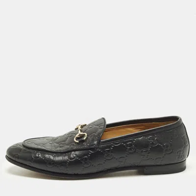 Pre-owned Gucci Ssima Leather Loafers In Black