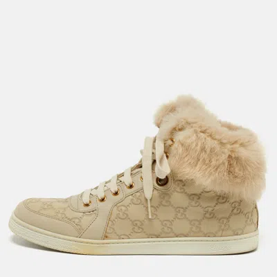 Pre-owned Gucci Ssima Size 41 Cream Fur And Leather High Top Sneakers In White
