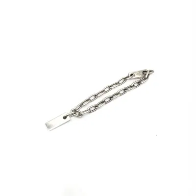 Pre-owned Gucci Sterling Silver Logo Plate Chain Women's Bracelet ()