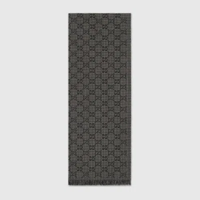 Gucci Gg Wool And Silk Jacquard Stole In Black