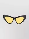Gucci Stylish Cat Eye Sunglasses With Tinted Lenses In Black