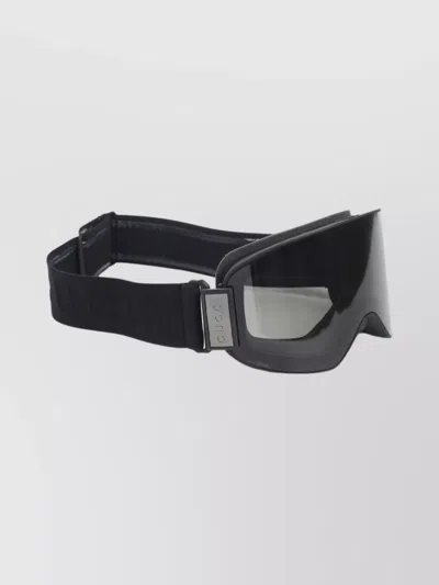 Gucci Stylish Sunglasses With Adjustable Strap And Tinted Lenses In Black