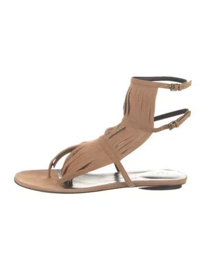 Pre-owned Gucci Suede Cutout Accent Gladiator Sandals In Neutral