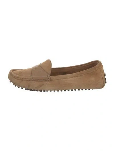 Pre-owned Gucci Suede Loafers In Neutral