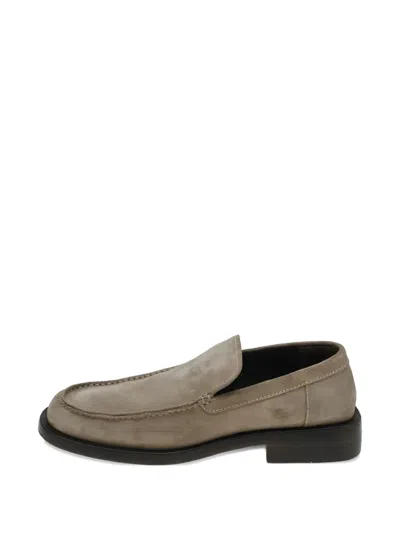 Pre-owned Gucci Suede Loafers In Neutral