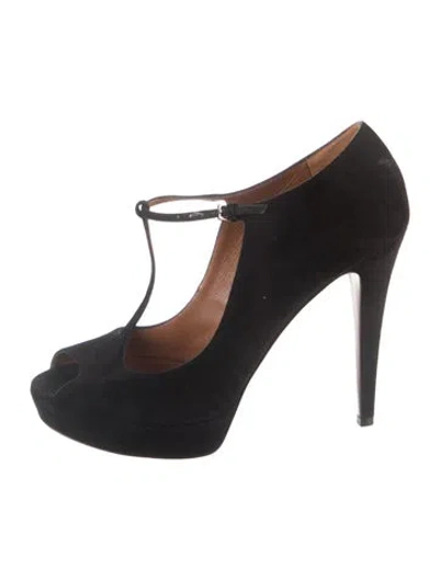 Pre-owned Gucci Suede T-strap Pumps In Black