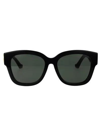 Gucci Sunglasses In 001 Black Black Grey