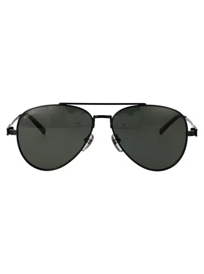 Gucci Sunglasses In Black-black-grey