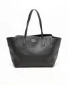 Gucci Swing Tote Bag In Black