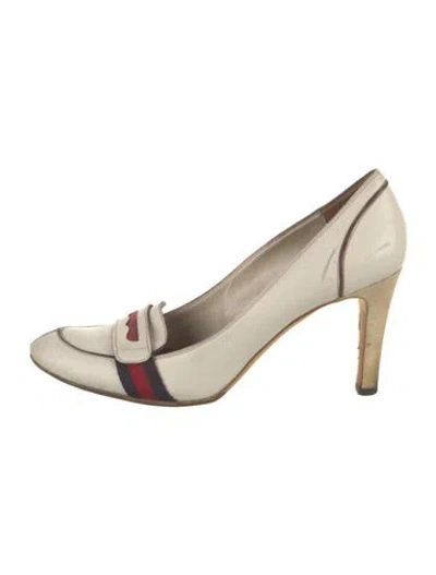 Pre-owned Gucci Sylvie Web Accent Leather Pumps In White
