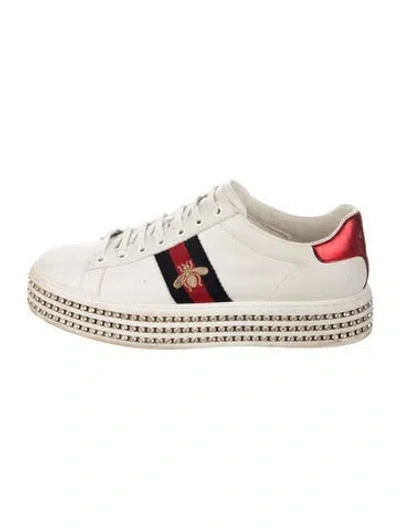 Pre-owned Gucci Sylvie Web Accent Leather Sneakers In White