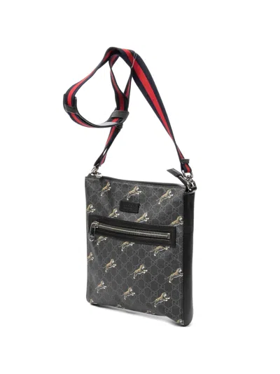 Pre-owned Gucci Tigers Cross Body Bag In Gray