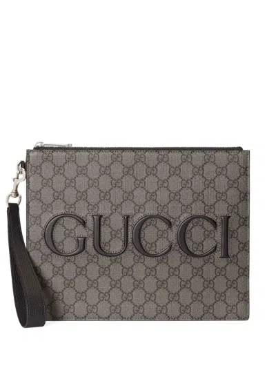 Gucci Timelessly Stylish Gg Supreme Canvas Zipped Clutch For Men In Black