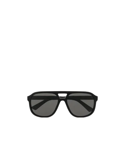 Gucci Tinted Pilot Frames In Black