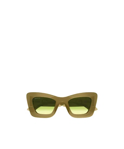 Gucci Transparent Oversize-frame Sunglasses In Green