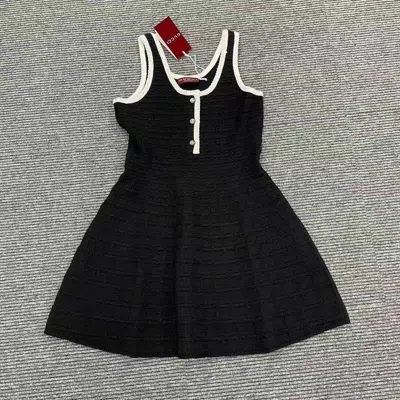 Gucci Tweed Wool Dress With Embroidery In Multi