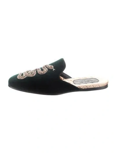 Pre-owned Gucci Velvet Graphic Print Slippers In Green