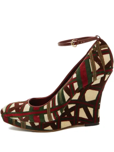 Pre-owned Gucci Velvet Platform Pumps