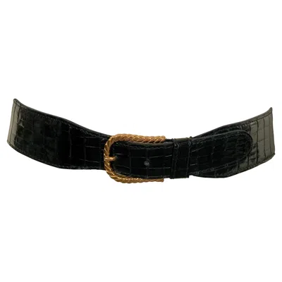 Pre-owned Gucci Vintage Black Alligator Belt Gold Toned Rope Twist Buckle