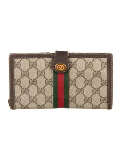 Pre-owned Gucci Vintage Gg Supreme French Purse In Neutral