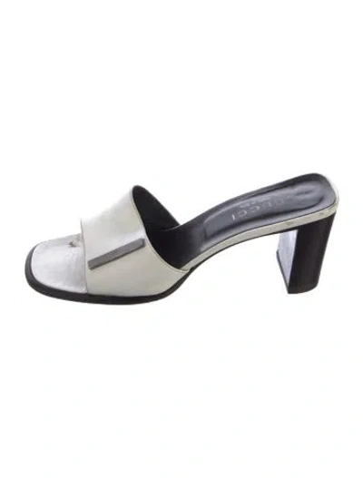 Pre-owned Gucci Vintage Leather Slides In White