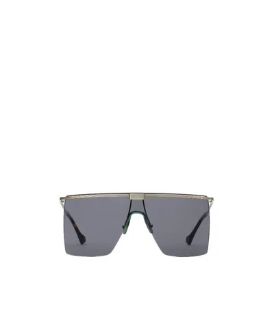 Gucci Visor-frame Sunglasses In Gray