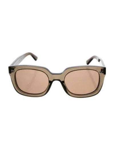 Pre-owned Gucci Wayfarer Tinted Sunglasses In Brown