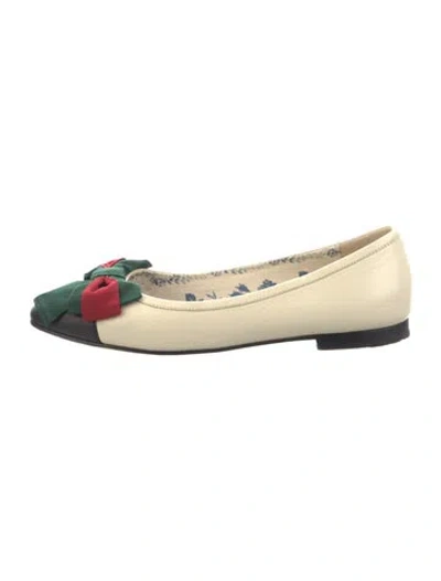 Pre-owned Gucci Web Accent Leather Flats In Neutral
