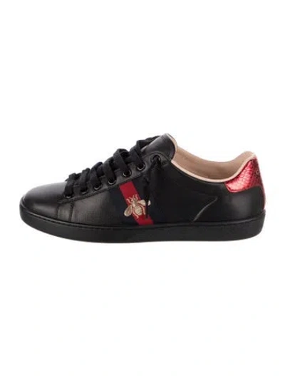 Pre-owned Gucci Web Accent Leather Sneakers In Black