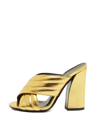 Pre-owned Gucci Webby Quilted Crossover-strap Sandals In Gold